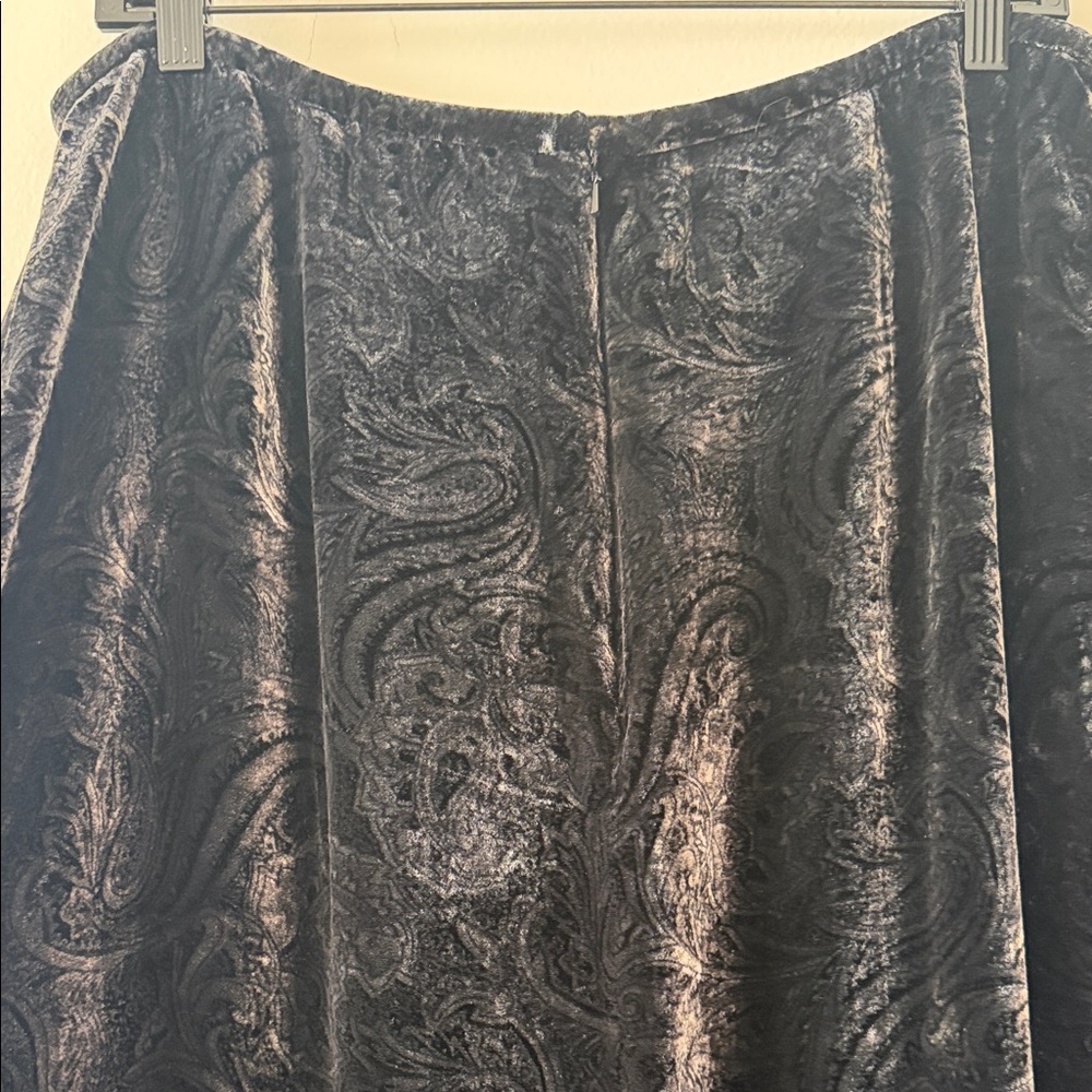Talbots Vintage Paisley Velvet Skirt - Picture 5 of 6